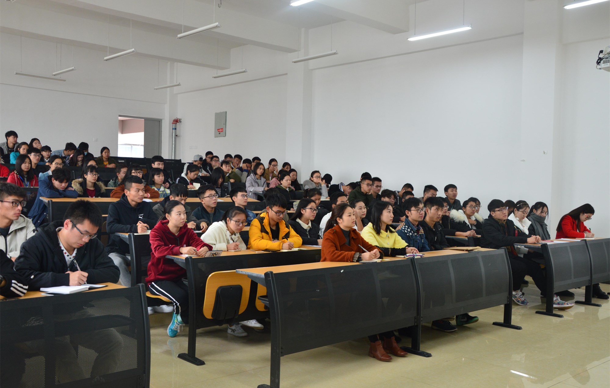 DSC_4987_爱奇艺_副本.jpg