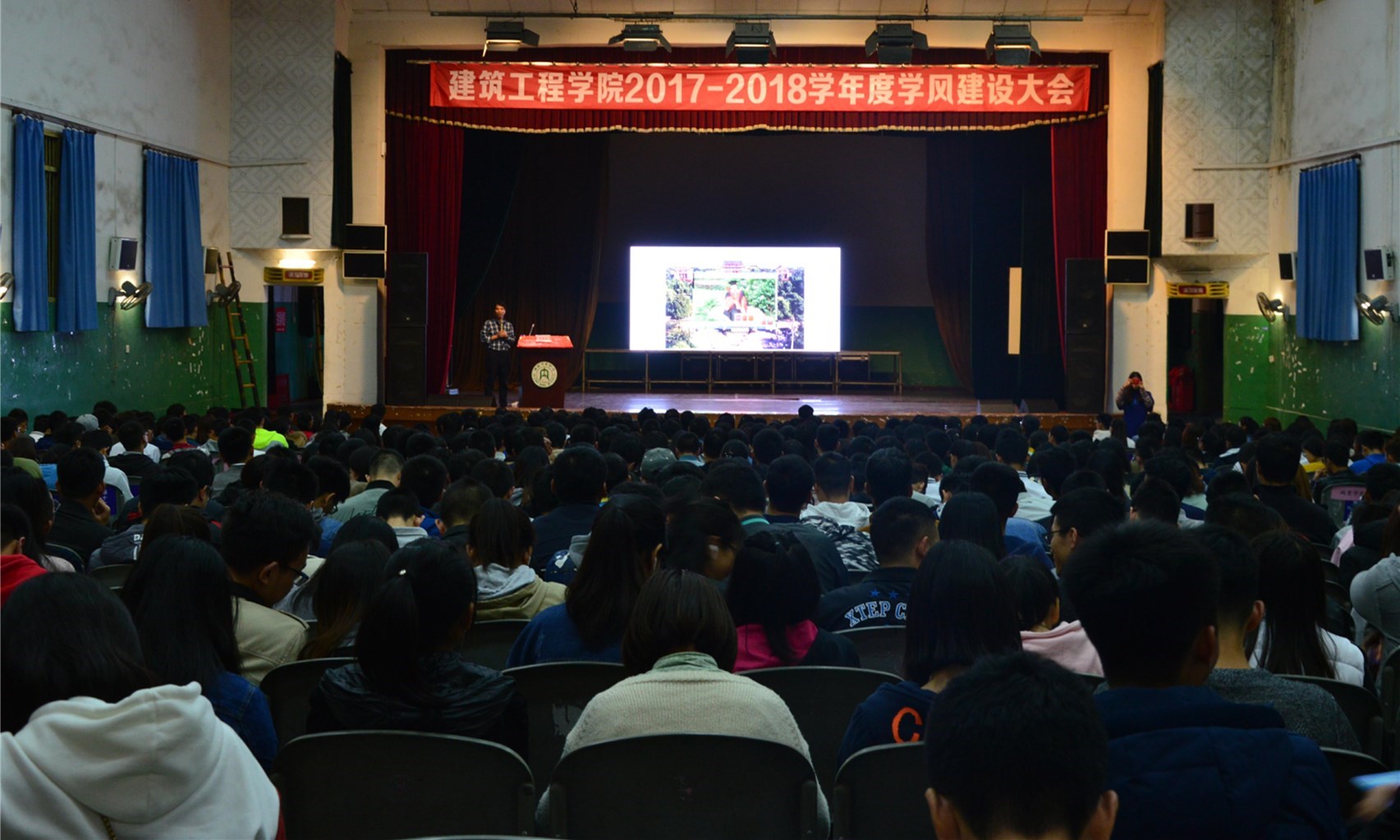 DSC_2321_爱奇艺_副本_副本.jpg
